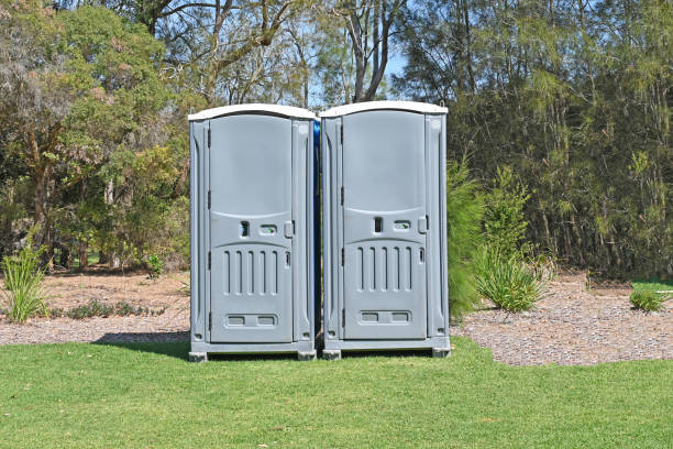 Best Portable Restroom Setup and Delivery in Oak Lawn, IL