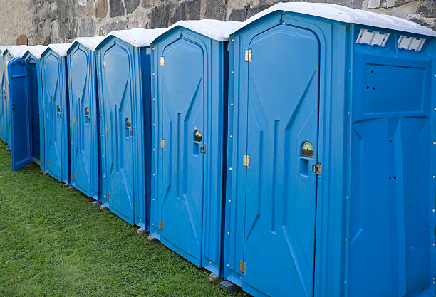 Best Standard Portable Toilet Rental in Oak Lawn, IL